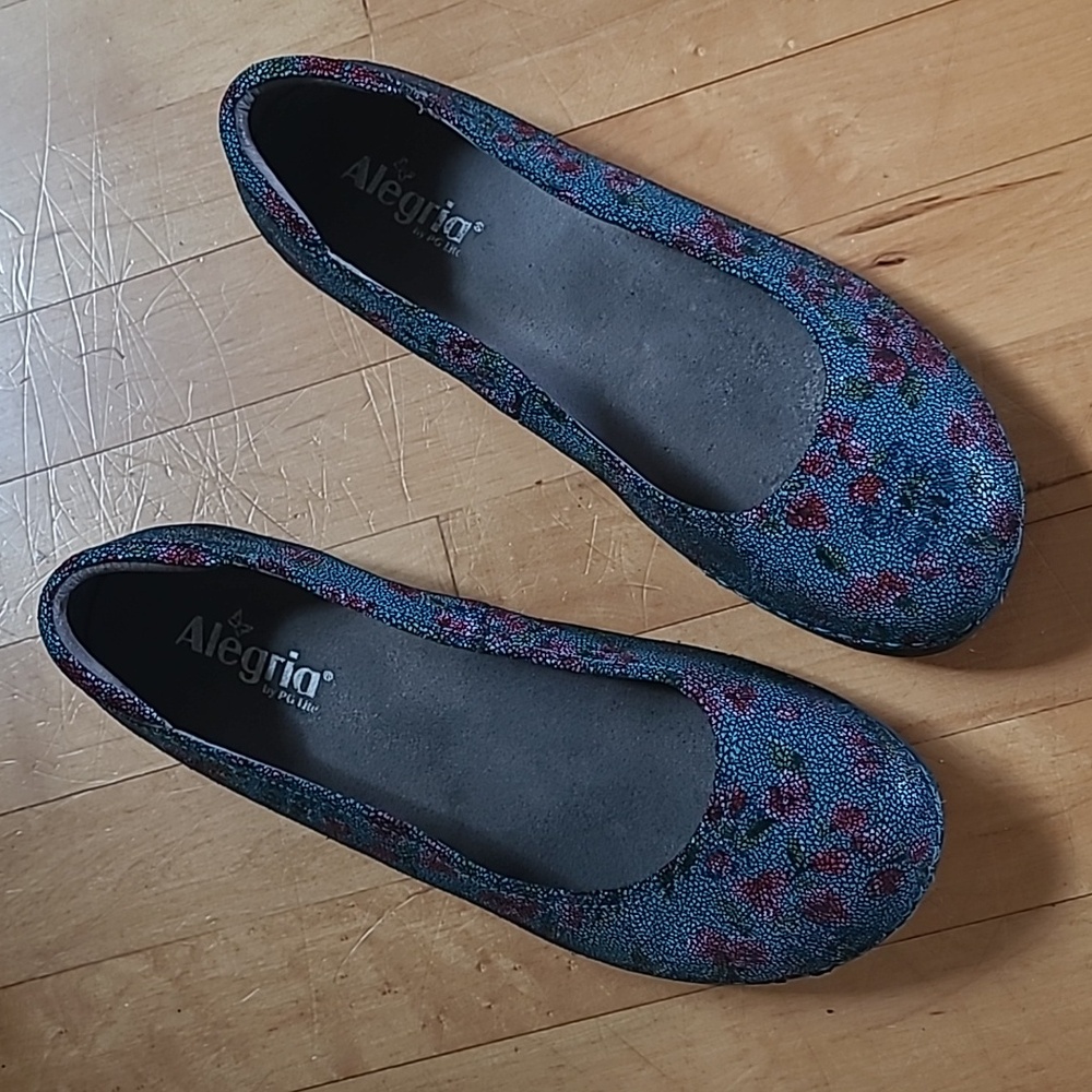 Alegria ballet slippers size 11